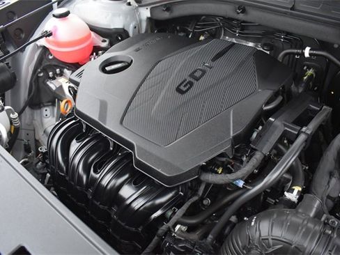 Certified 2023 Kia Sorento S w/ Panoramic Sunroof Package image 36