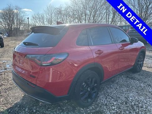 Certified 2025 Honda HR-V Sport image 12