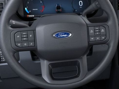 New 2026 Ford F250 XLT w/ XLT Premium Package AWD/4WD image 12