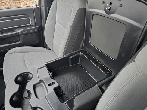 Used 2024 RAM 2500 Big Horn w/ Bed Utility Group image 35