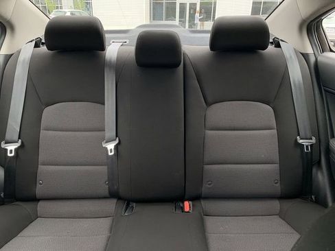 Used 2017 Kia Forte LX FWD image 27