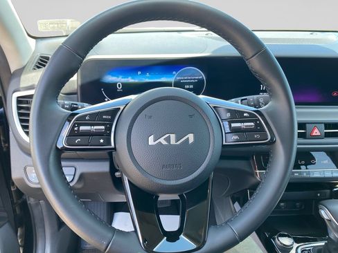 Certified 2024 Kia Seltos EX AWD/4WD image 25