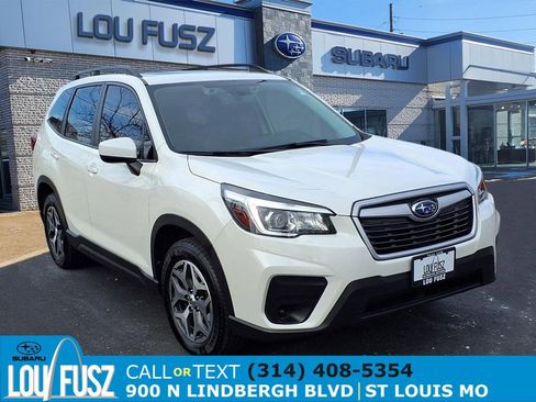 Used 2020 Subaru Forester Premium image 1