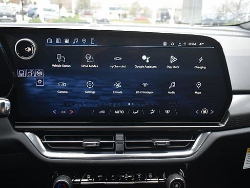 New 2026 Chevrolet Equinox EV LT image 11