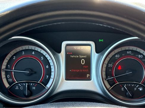 Used 2020 Dodge Journey SE w/ SE Popular Equipment Group image 5