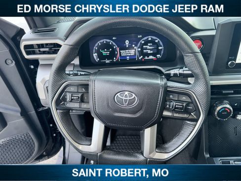 Used 2025 Toyota Tacoma SR5 image 24