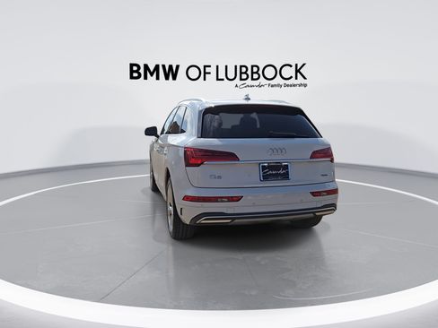 Used 2021 Audi Q5 2.0T Premium Plus w/ Premium Plus Package AWD/4WD image 7