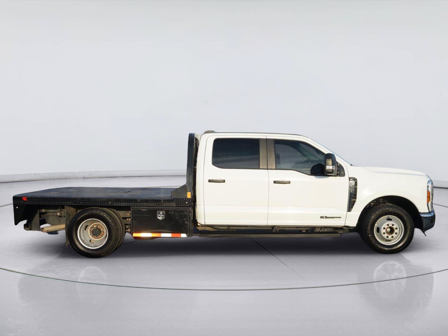 Used 2024 Ford F350 XL w/ XL Chrome Package RWD image 5