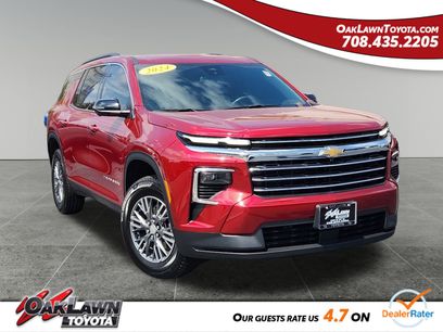 Used 2024 Chevrolet Traverse LT