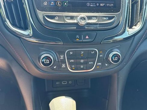 Used 2022 Chevrolet Equinox RS w/ RS Leather Package FWD image 37