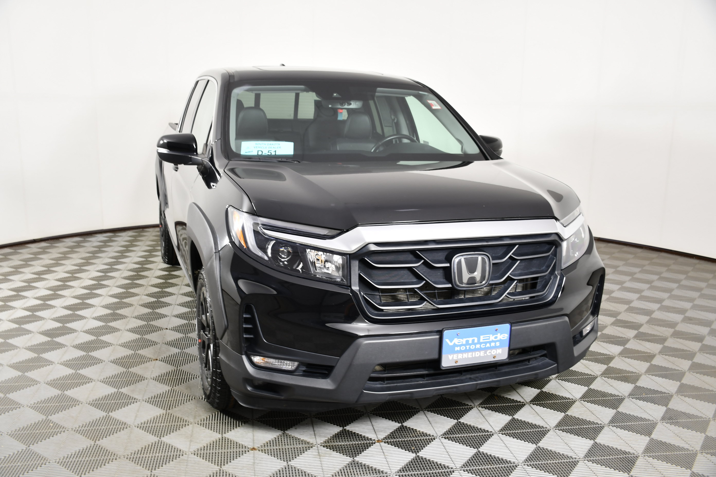 Certified 2023 Honda Ridgeline RTL image 3