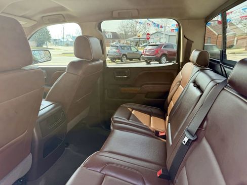 Used 2016 Chevrolet Silverado 1500 High Country image 10