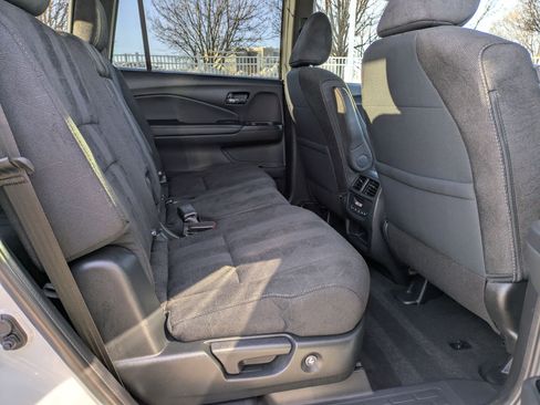 Certified 2022 Honda Pilot Sport image 26