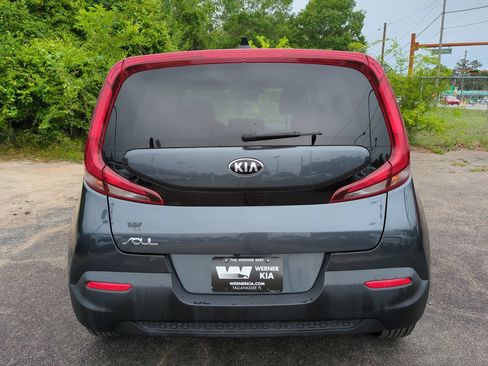 Certified 2021 Kia Soul LX FWD image 6