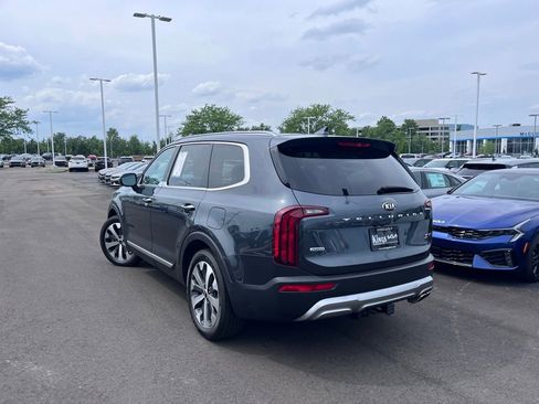 Used 2020 Kia Telluride S w/ S 8 Passenger Seating Package AWD/4WD image 7