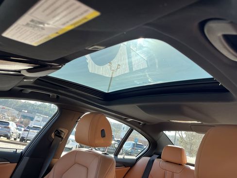 Certified 2023 BMW 530i xDrive w/ M Sport Package image 30