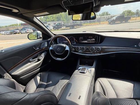 Used 2015 Mercedes-Benz S 550 4MATIC Sedan image 20