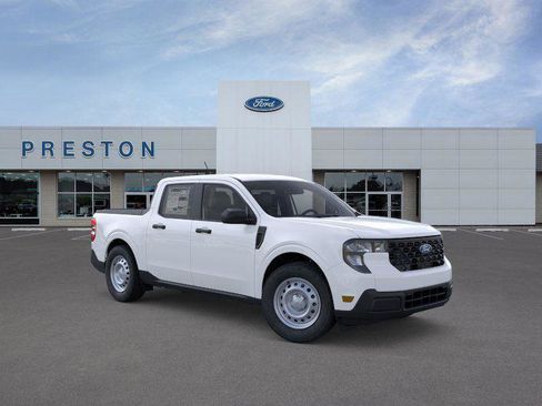 New 2025 Ford Maverick XL w/ Equipment Group 101A image 7