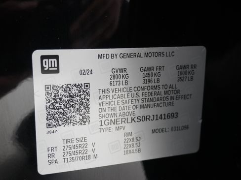 Used 2024 Chevrolet Traverse RS image 35