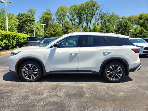 Certified 2025 INFINITI QX60 Luxe w/ Cargo Package AWD/4WD image 5