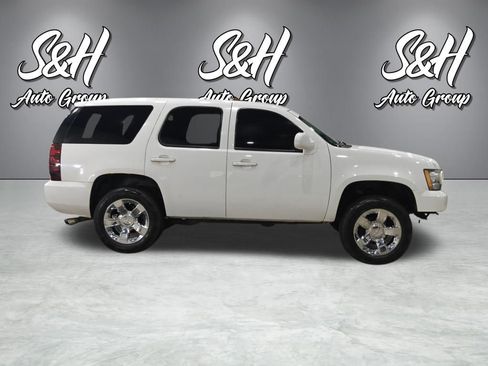 Used 2011 Chevrolet Tahoe LT AWD/4WD image 24