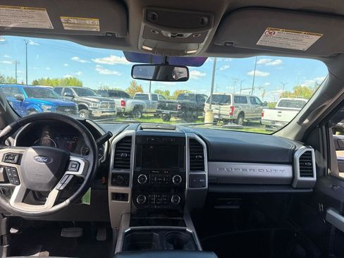 Used 2019 Ford F250 Lariat w/ Chrome Package AWD/4WD image 22