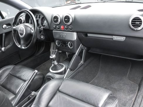 Used 2001 Audi TT 1.8T AWD/4WD image 6