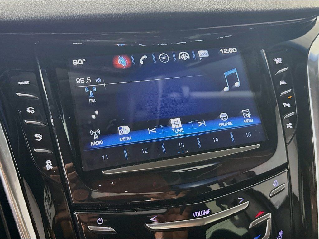 Used 2019 Cadillac Escalade Premium Luxury w/ Escalade Sport Edition RWD image 17