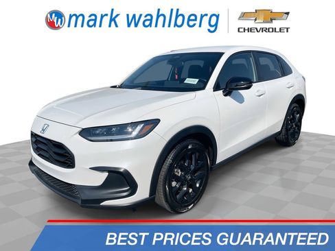 Used 2025 Honda HR-V Sport image 1