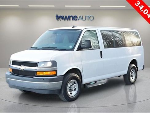 Used 2021 Chevrolet Express 3500 LT w/ LT Preferred Equipment Group image 1