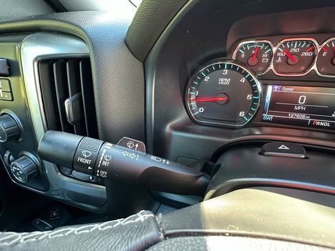 Used 2018 Chevrolet Silverado 1500 LT w/ All Star Edition image 19