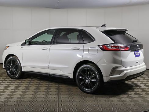 Used 2022 Ford Edge ST-Line image 8
