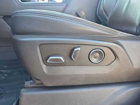 Used 2024 GMC Sierra 2500 Denali w/ Denali Reserve Package image 28