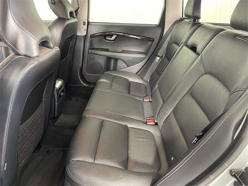 Used 2013 Volvo XC70 T6 Platinum image 17