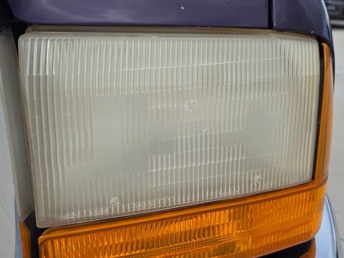 Used 1999 Ford F250 XLT RWD image 10