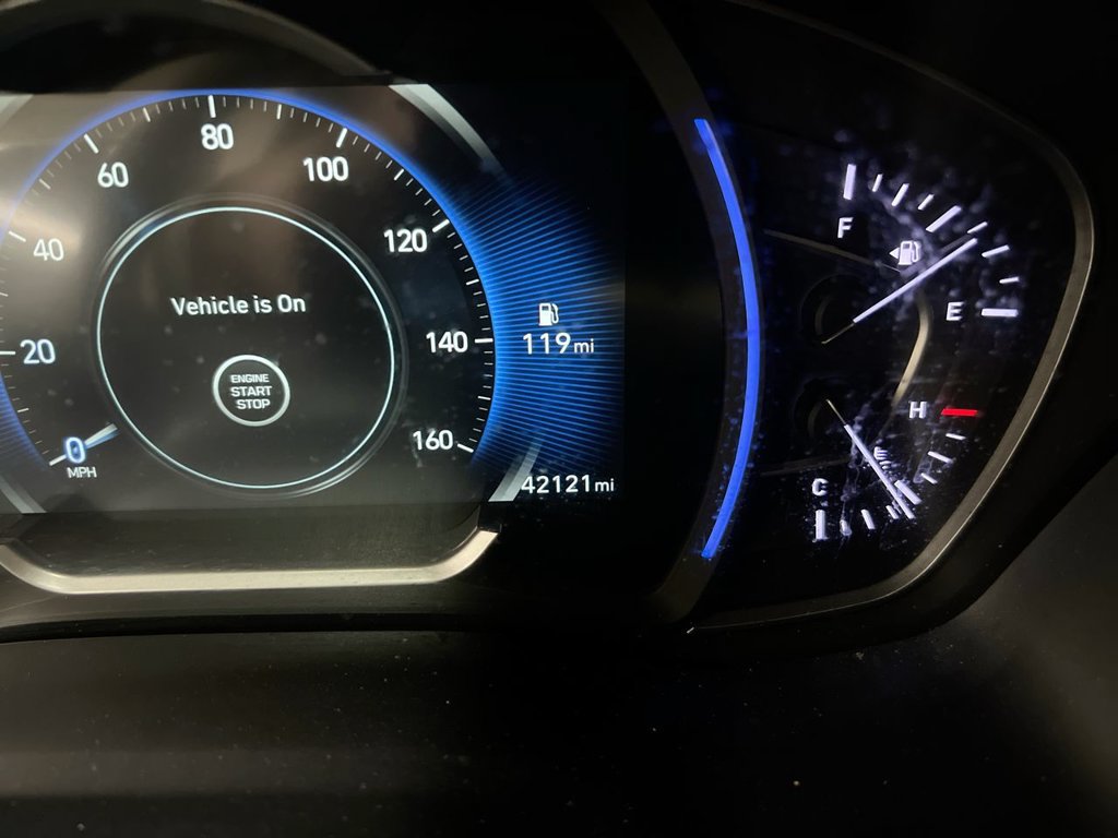 Used 2020 Hyundai Santa Fe SEL w/ Convenience Package AWD/4WD image 13