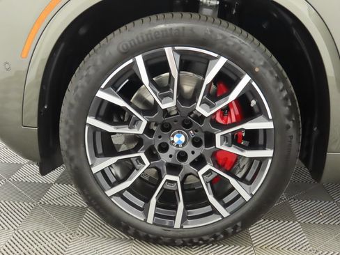 Used 2026 BMW X5 xDrive40i w/ M Sport Package AWD/4WD image 32