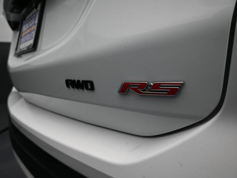 Used 2022 Chevrolet Equinox RS AWD/4WD image 36
