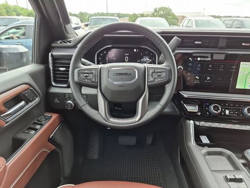 New 2026 GMC Sierra 2500 Denali Ultimate AWD/4WD image 34