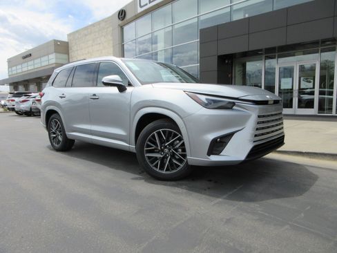 New 2026 Lexus TX 350 AWD image 13