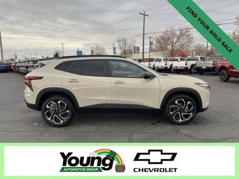 New 2026 Chevrolet Trax RS w/ Driver Confidence Package image 8