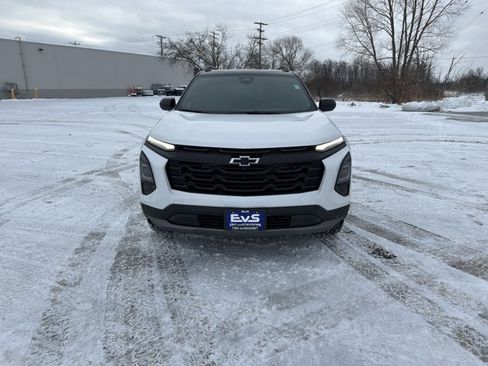 New 2026 Chevrolet Equinox LT w/ Midnight Edition image 2