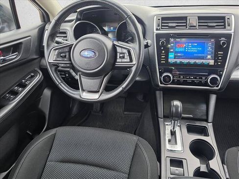 Used 2019 Subaru Outback 2.5i Premium w/ Popular Package #2 AWD/4WD image 19