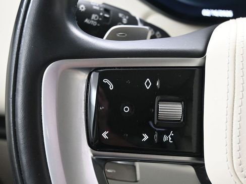 Used 2023 Land Rover Range Rover SE image 18