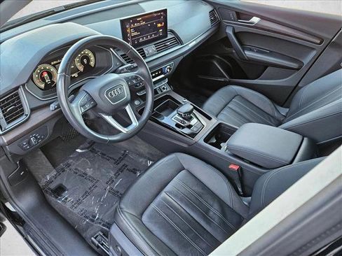 Used 2021 Audi Q5 Premium Plus w/ Premium Plus Package image 9