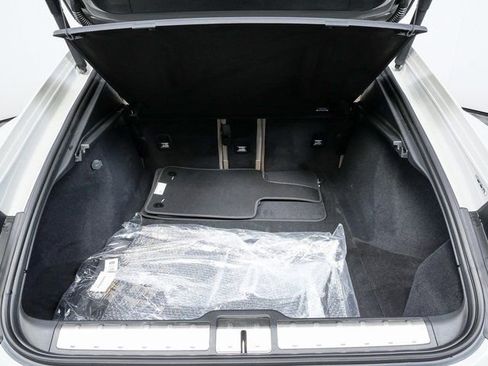 New 2026 Porsche Panamera RWD image 29