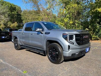 New 2026 GMC Sierra 1500 Elevation w/ Elevation Premium Package