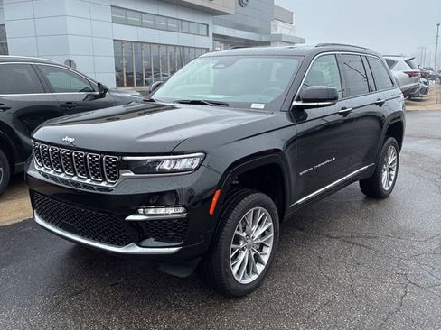 Used 2024 Jeep Grand Cherokee Summit image 1