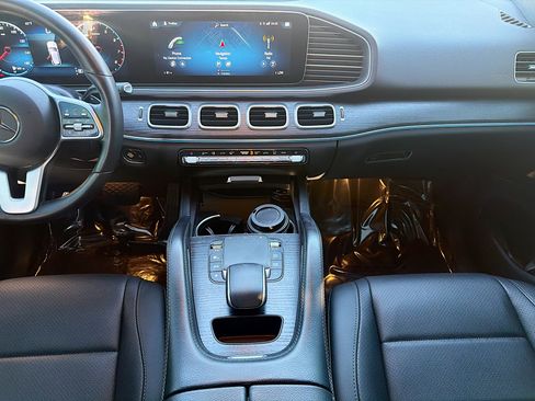 Used 2022 Mercedes-Benz GLE 350 GLE 350 w/ Premium Package image 19