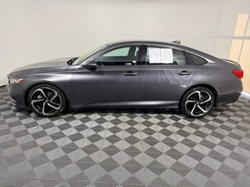 Used 2020 Honda Accord Sport image 3